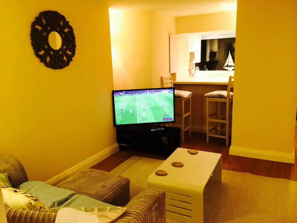 Superb Cintra Beachside Apartments Лландидно Номер фото