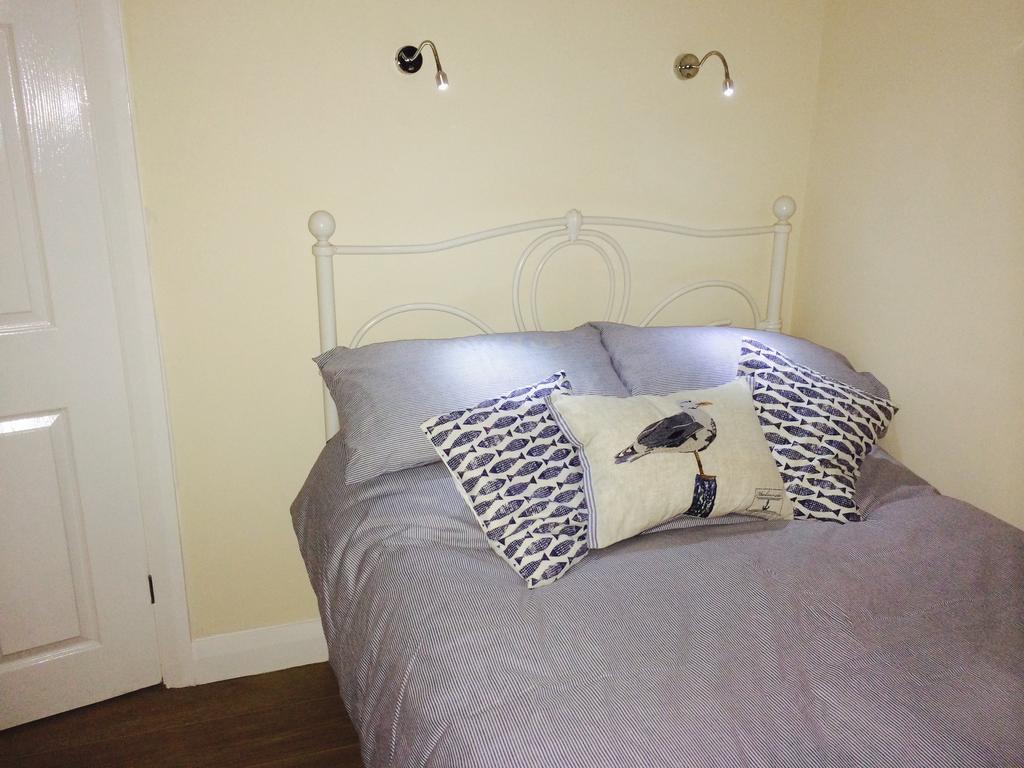 Superb Cintra Beachside Apartments Лландидно Номер фото