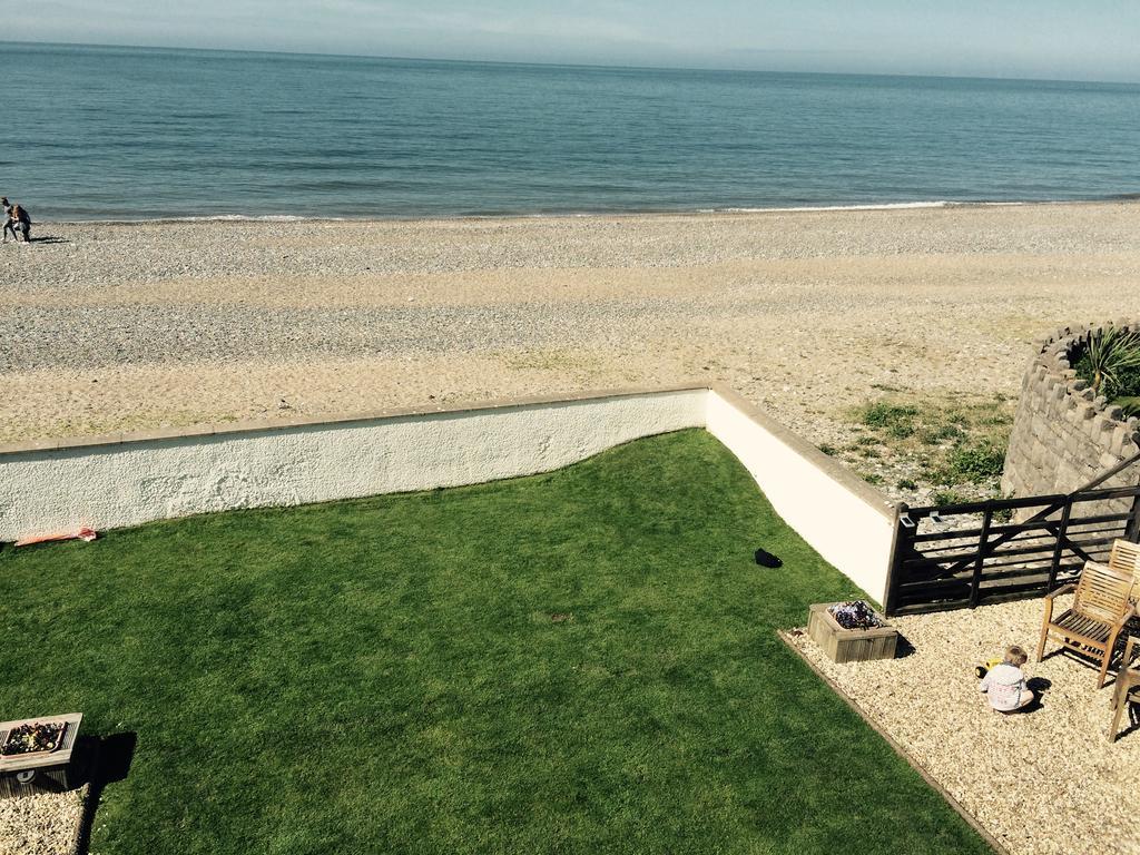 Superb Cintra Beachside Apartments Лландидно Екстер'єр фото