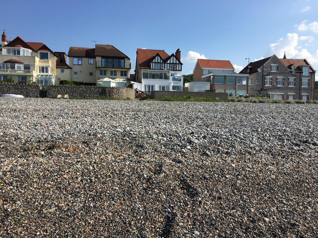 Superb Cintra Beachside Apartments Лландидно Екстер'єр фото