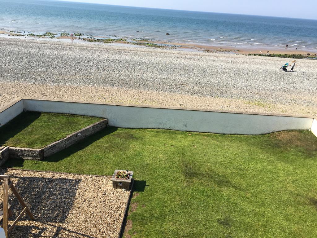 Superb Cintra Beachside Apartments Лландидно Екстер'єр фото